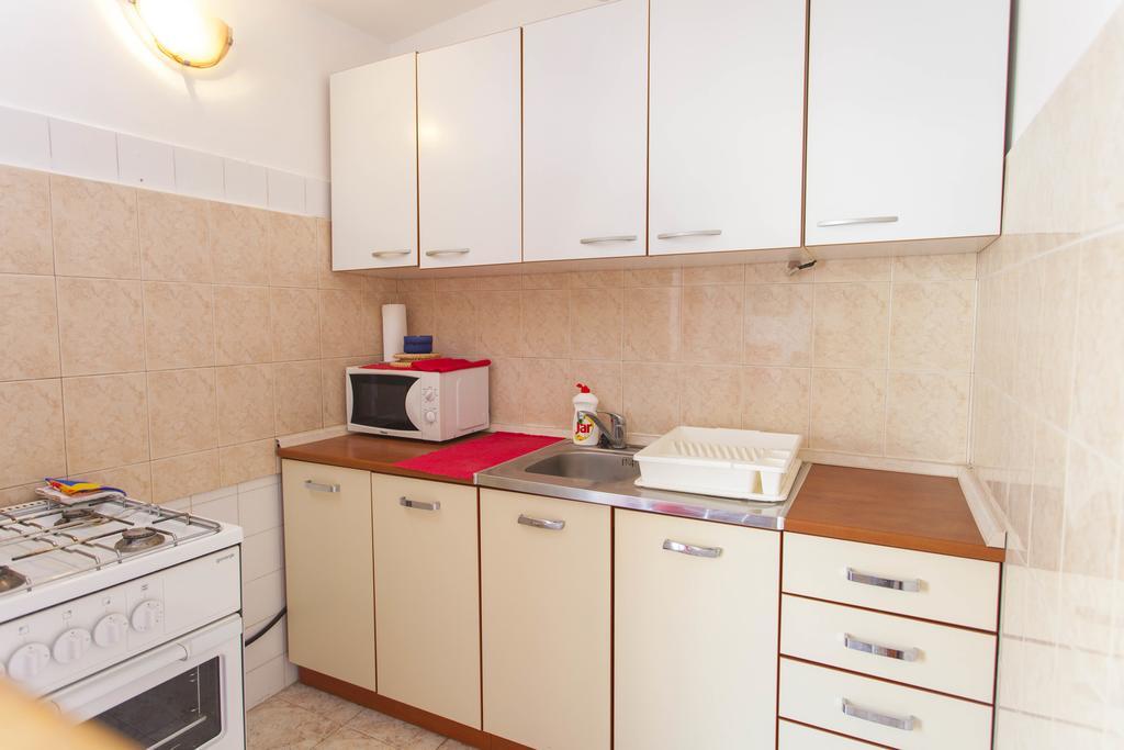 Carolija Apartment Makarska Habitación foto