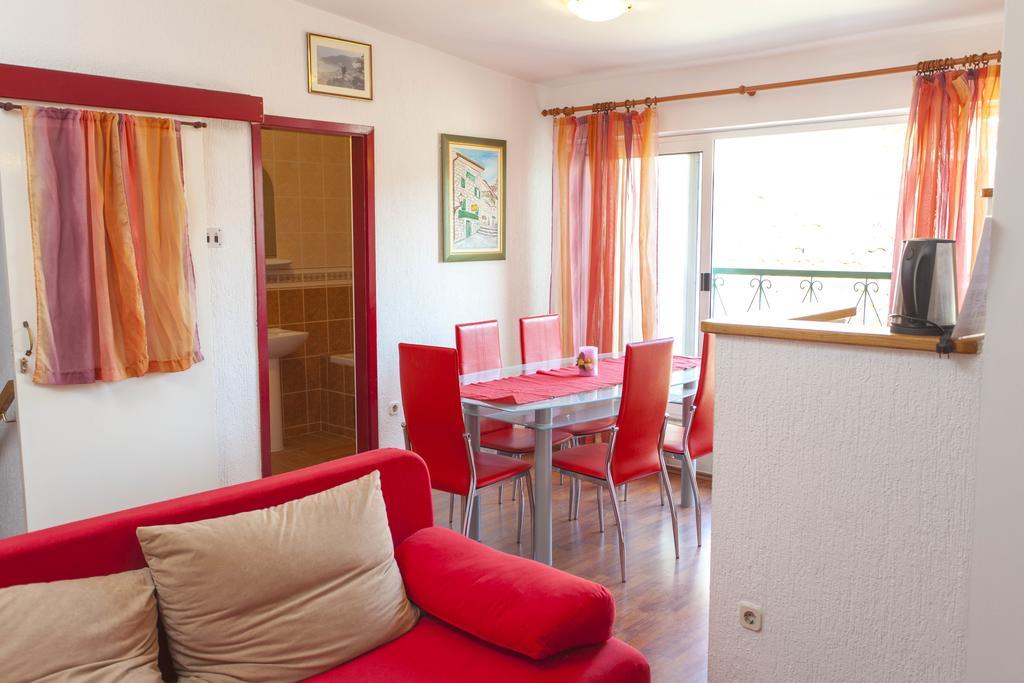 Carolija Apartment Makarska Habitación foto